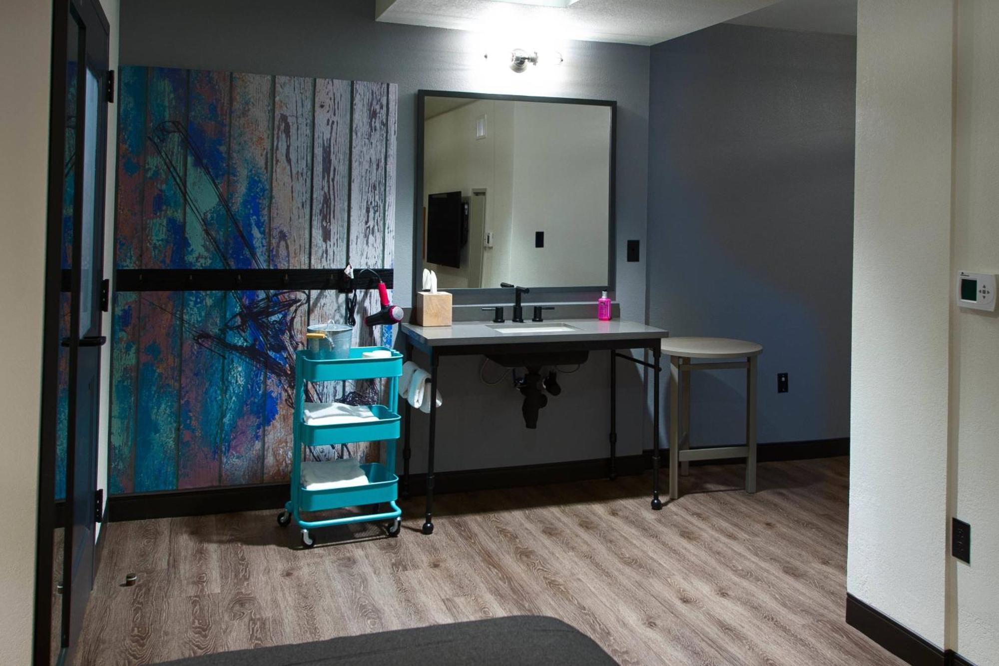 Отель Moxy New Orleans Downtown/French Quarter Area Экстерьер фото
