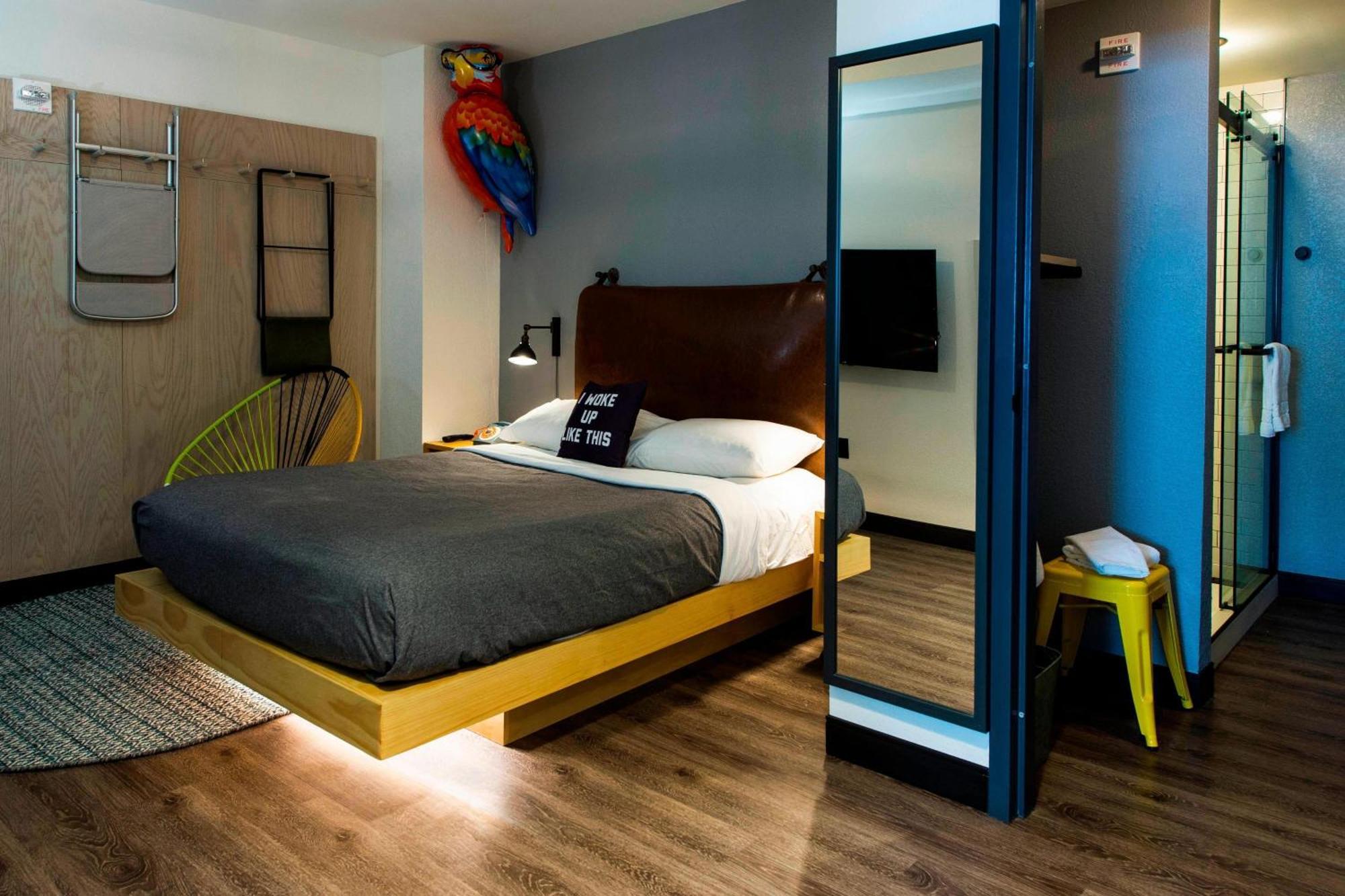 Отель Moxy New Orleans Downtown/French Quarter Area Экстерьер фото