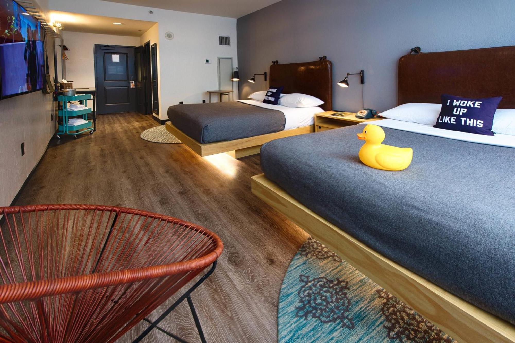 Отель Moxy New Orleans Downtown/French Quarter Area Экстерьер фото