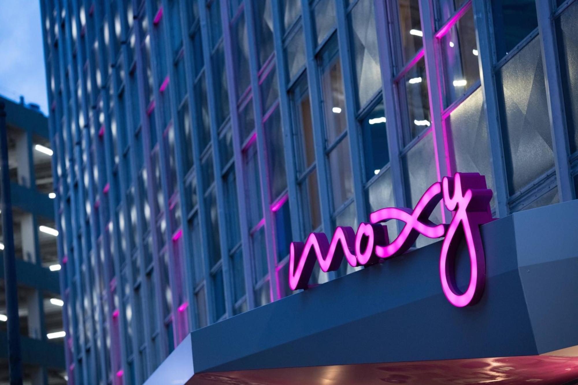 Отель Moxy New Orleans Downtown/French Quarter Area Экстерьер фото