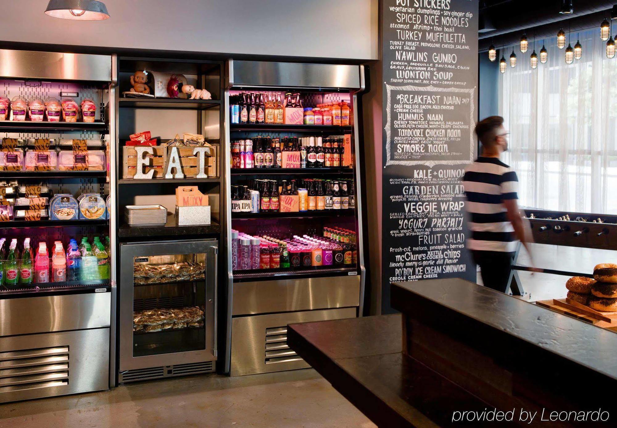 Отель Moxy New Orleans Downtown/French Quarter Area Экстерьер фото